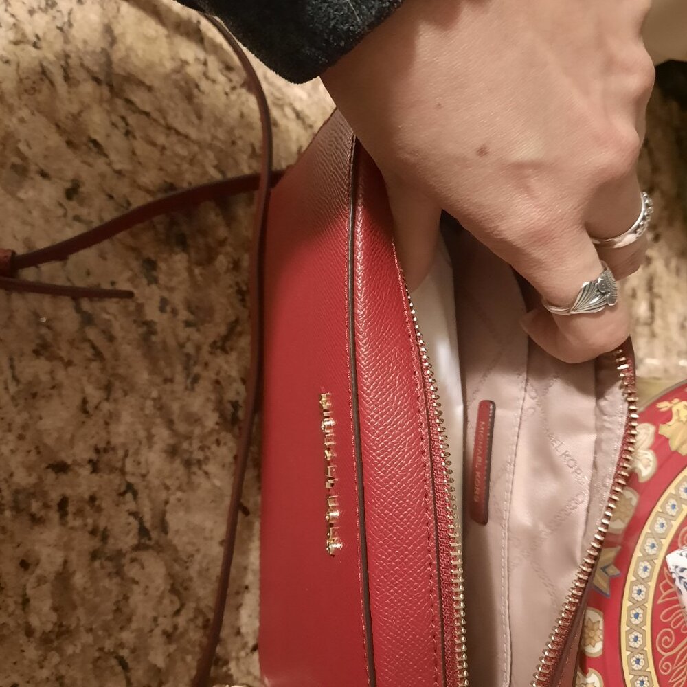 MK Handbag - Picture 3 of 4
